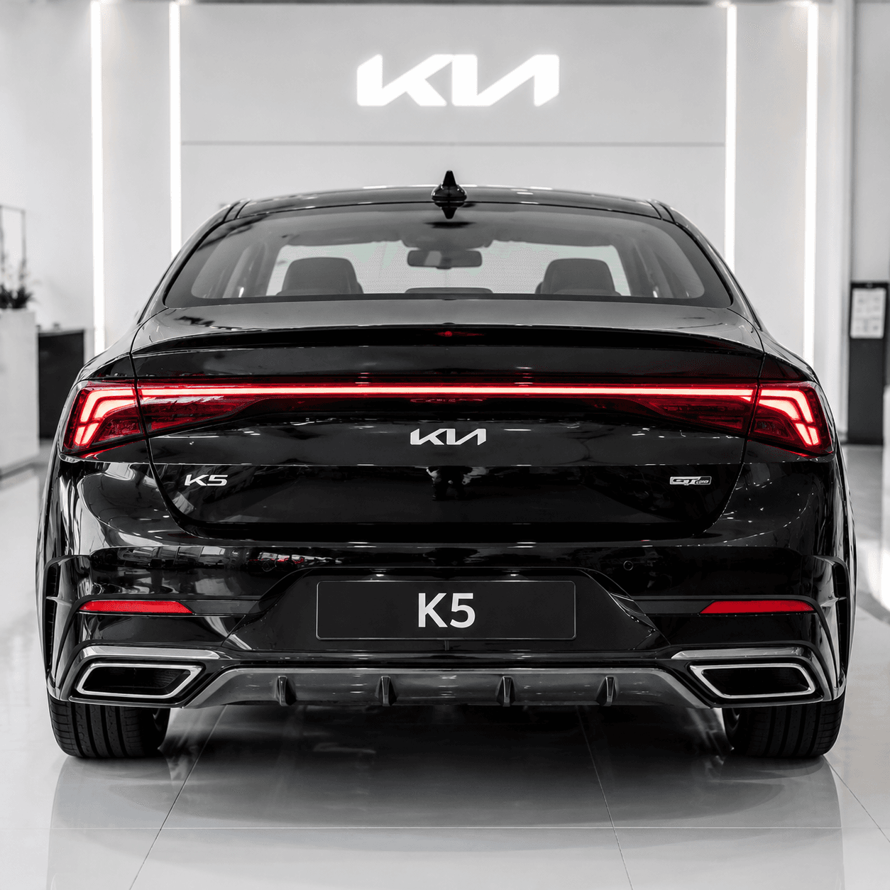 Kia K6 image 2