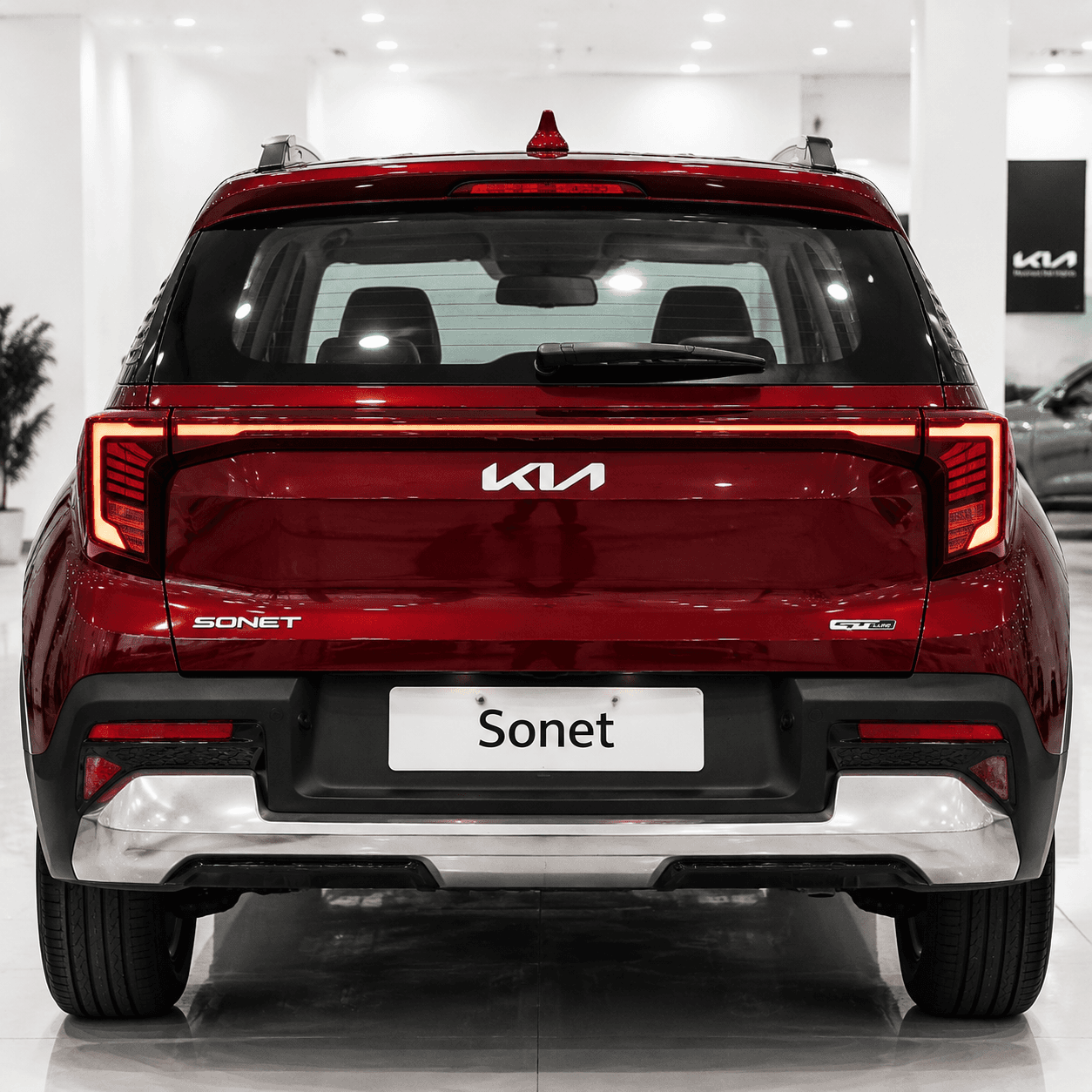 Kia  Sonet: image 2