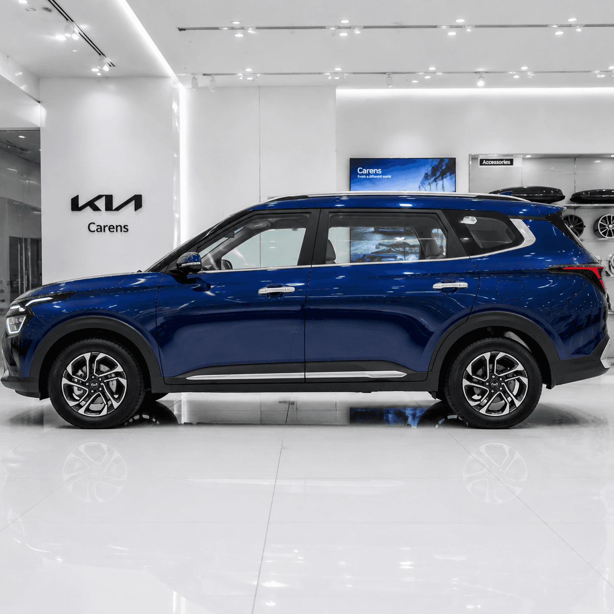 Kia Carens: image 3